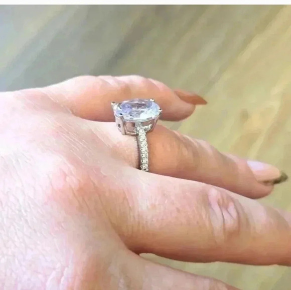 Womens zirconia rings New size 9 Lot SALE - Picture 4 of 12